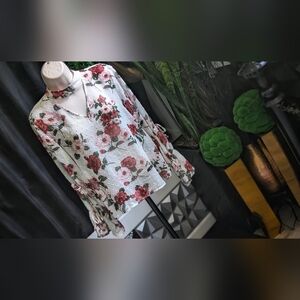 Sheer Boho Sleeve White Floral Blouse Top MD-LG